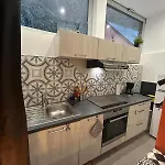 L Апартаменты *